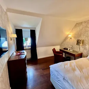 Hotel Ashley's Garden, Dusseldorf